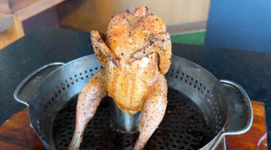 Beer Can Chicken : le poulet à la bière au barbecue