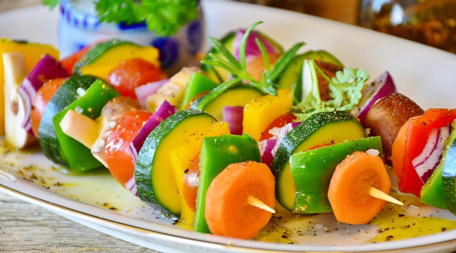 Brochettes de légumes à la plancha façon ratatouille