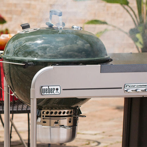 Barbecue charbon Weber Performer Premium 57 cm GBS 🆚Performer Deluxe Gourmet GBS : le match est lancé ! 
