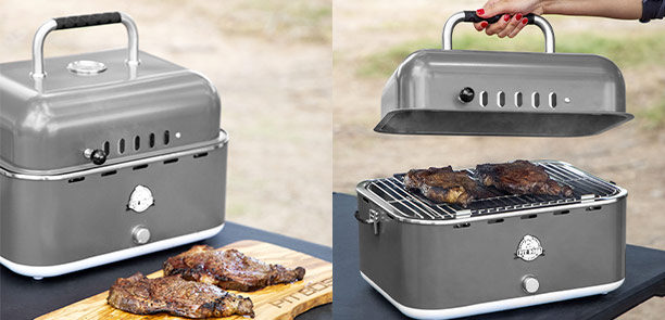 Ouverture et fermeture du barbecue charbon portable Pit Boss gris