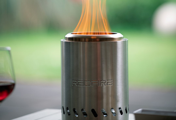 Brasero en inox Volcano Medium Redfire en flammes