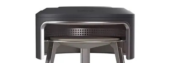 Zoom sur le four à pizza Pi Fire Solo Stove pour le brasero Bonfire