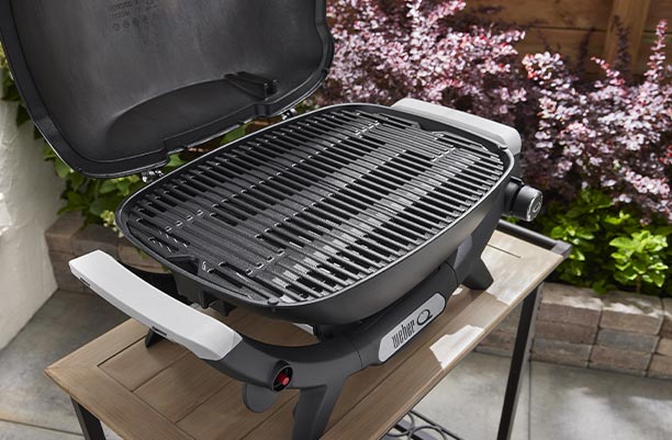 Grilles en fonte émaillée du barbecue gaz Q 2100 N noir Weber